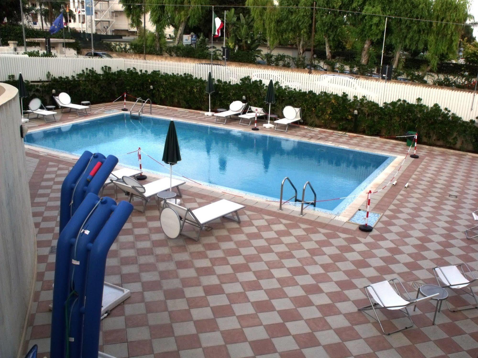 Hotel Bulla Regia فونتاني بيانكي المظهر الخارجي الصورة