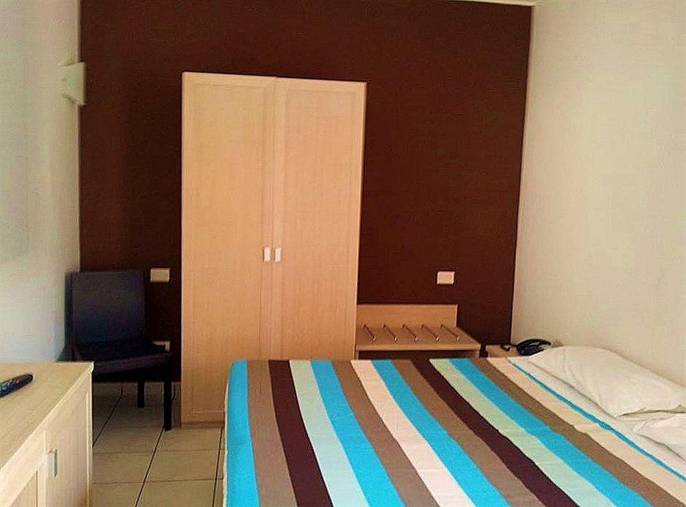 Hotel Bulla Regia فونتاني بيانكي المظهر الخارجي الصورة